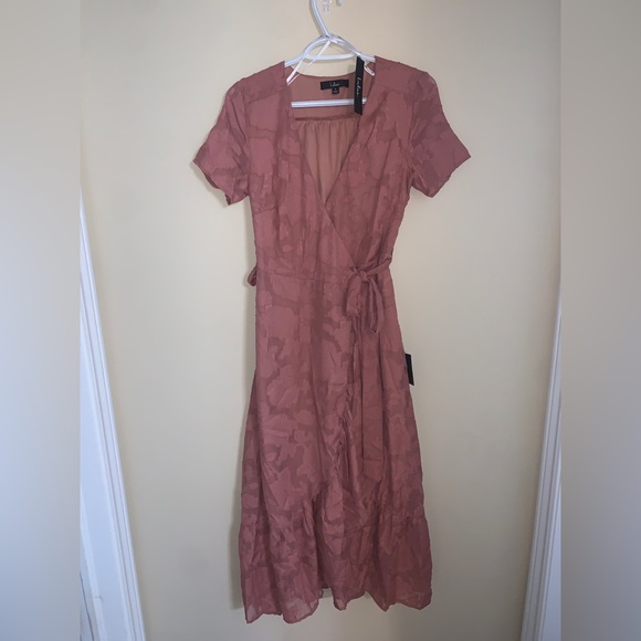LULUS midi dress - Picture 1 of 4